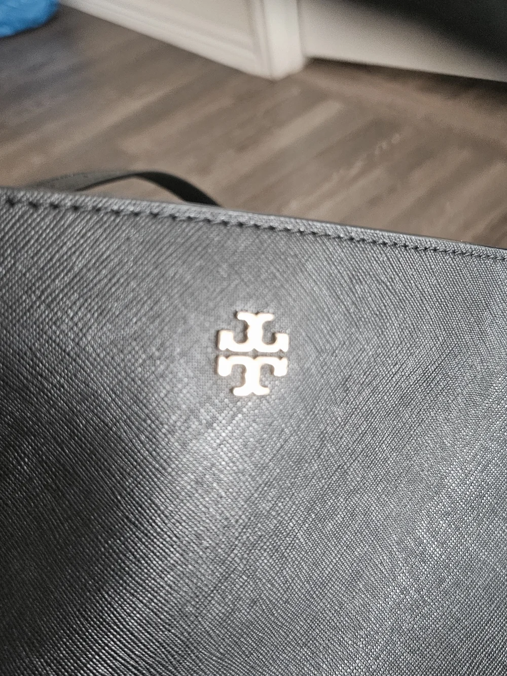 Tory Burch Black Leather Tote with Gold Logo - Picture 2 of 7